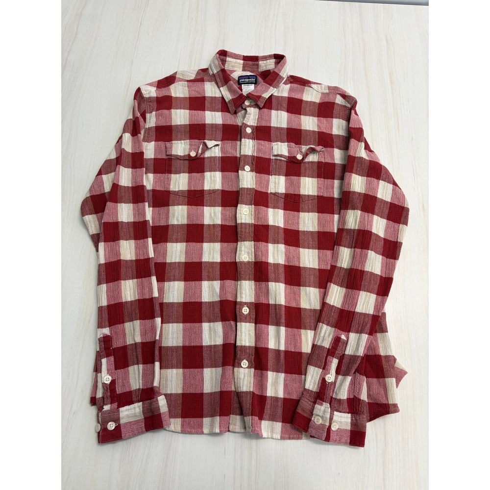 Patagonia Organic Cotton Plaid Flannel Shirt Men's Large Red Button Front